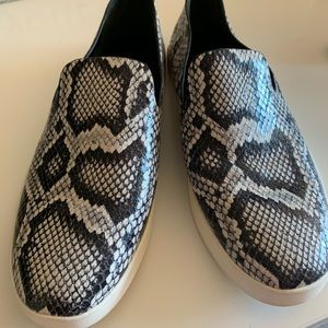 7.5 Vince Snakeskin Sneakers